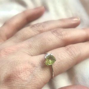 Peridot pear ring with CZ accent stones 8